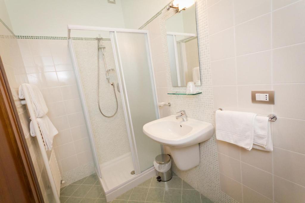 Hotel Donnini Assisi Room photo
